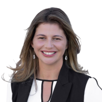 Renata Paulichi-Araujo